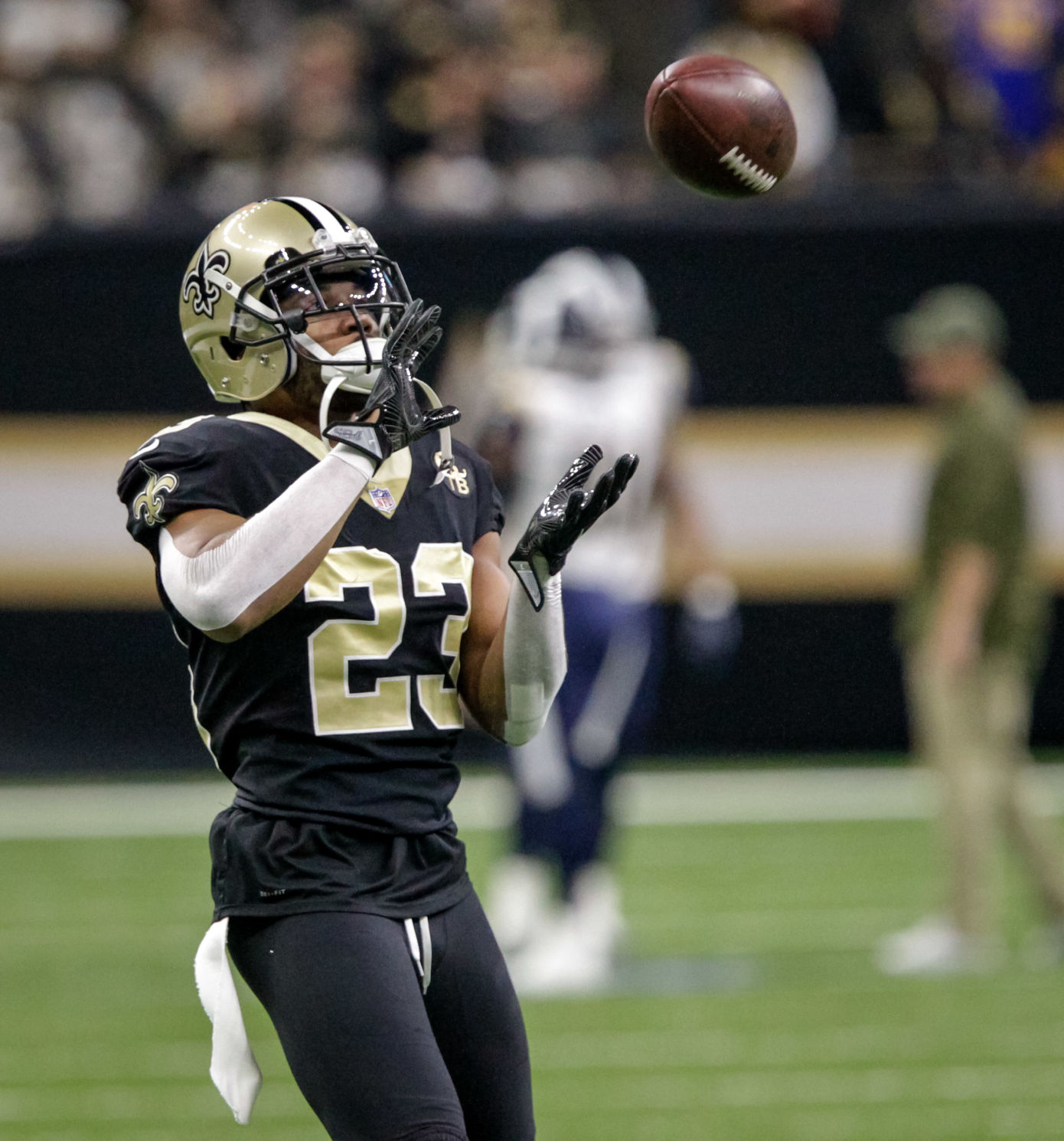 NO.saintsrams102.110518.jpg